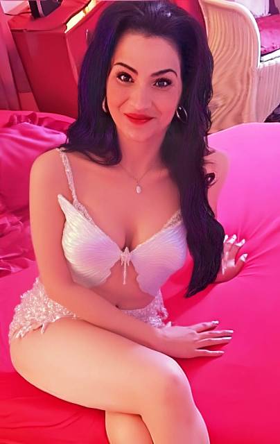 Denise ** 28 Jahre ** 166 cm